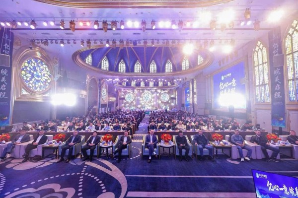 6款婴配粉批件；两批次美国婴配粉被召回；中亿扩市场；宝贝天下等