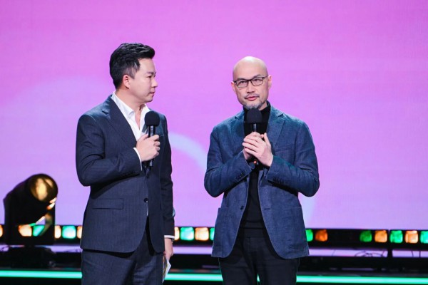 官宣！瑞哺恩携手“冰墩墩”设计师，温情发布国宝新IP