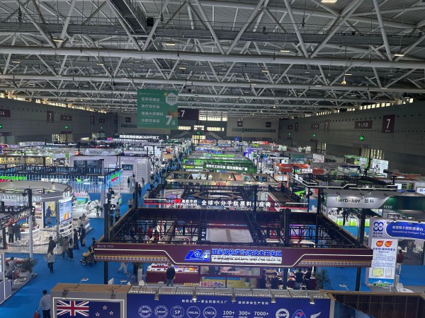 逛展笔记丨怒刷2万步，HNC上看到营养健康的爆发与未来方向