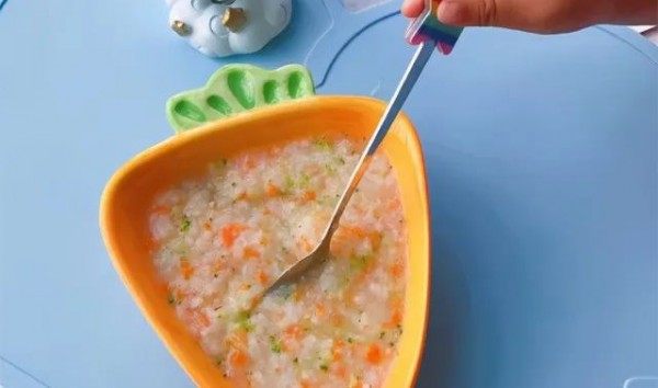 孩子到底多大能吃盐？拖到太晚也不科学，你是不是也掉坑里了