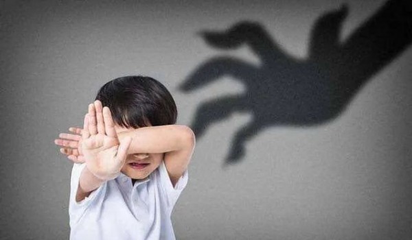宝宝受惊吓了 怎么办 ？