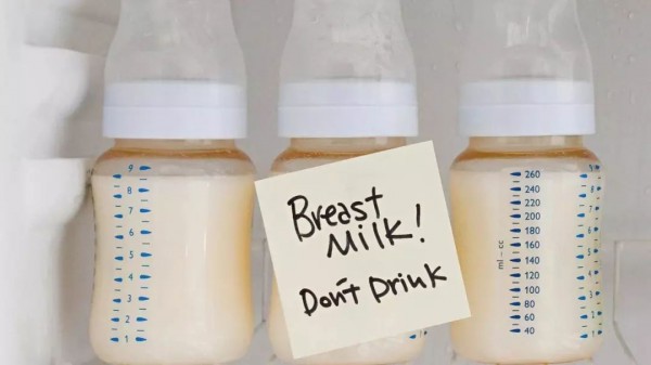 我的母乳是红色的，能不能给宝宝吃呀？哪种颜色母乳才有营养？