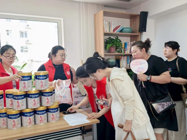 菲仕兰母婴健康社区科普行动全国落地，全年预计惠及3万余个家庭！