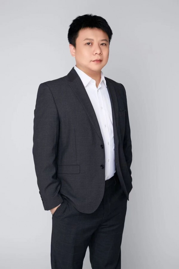 对话刘熙涛：2015年的那个育儿困惑，如何变成百万级销量生意？