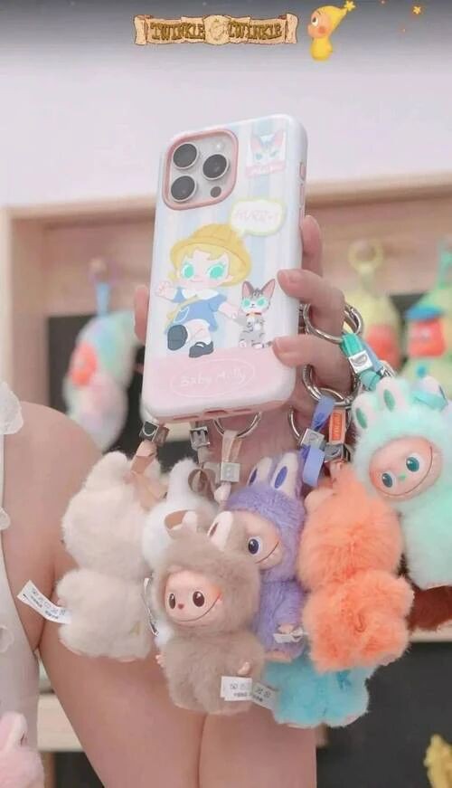 mini LABUBU秒罄背后，泡泡玛特如何用“小而美”撬动千亿市场？