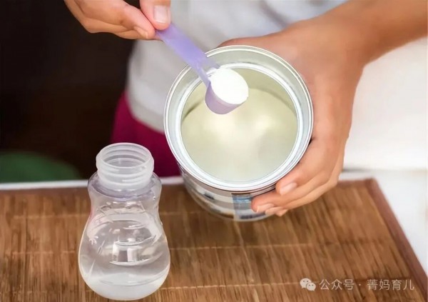 儿科医生：5种奶粉不能喝，否则孩子要么长不高，要么生病住院
