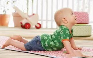 “爬的多”与“爬的少”的宝宝，长大后，会有明显的差距