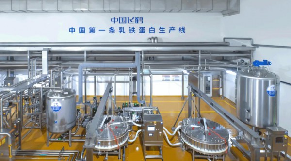 飞鹤逆势“磨刀”：婴配粉功能性决战和蛋白战略的野心