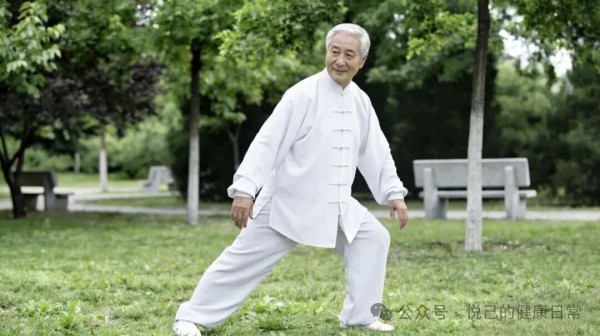 骨质疏松不用慌！4个省钱妙招，骨头越来越结实！