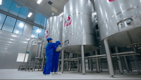 大型驼奶企业产能对比，中国最大的驼奶企业那拉集团产能领跑