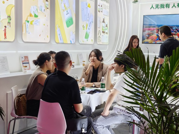 新西兰纽萃NZNC全方位OEM定制工厂，高端定制闪耀NHNE展会！