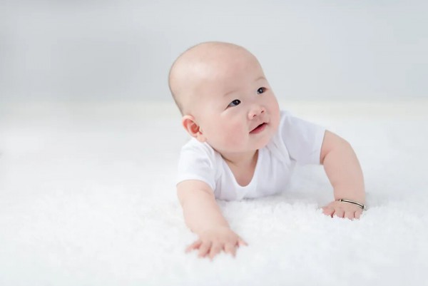 宝宝多大能听懂大人说话？这份0-3岁婴幼儿语言发育时间表告诉你答案！