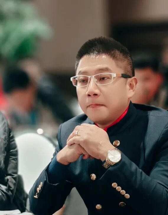 大咖观点：谁将成为母婴实体救世主？