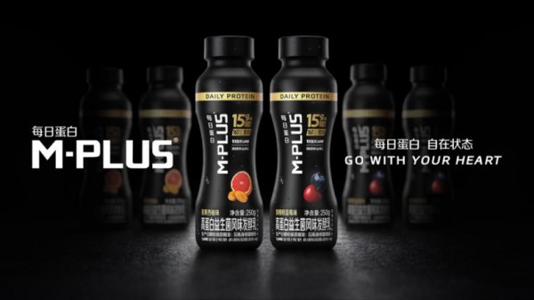 蒙牛高蛋白M-PLUS家族再添新成员，15g高蛋白低温益生菌酸奶上市！