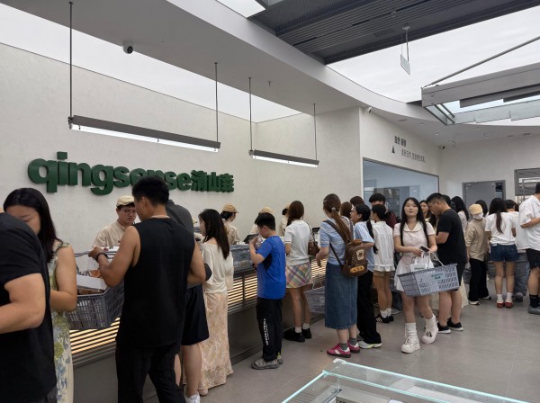 内卷无解？零食圈靠“新鲜”杀出一条新路