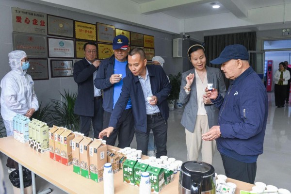 刘成果为好一多乳业点赞——现代奶业“小而美”的标杆！