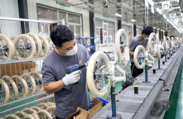 30国、95项专利、120万辆,一个材料人跨界童车的十年征程 30国、95项专利、120万辆,一个材料人跨界童车的十年征程