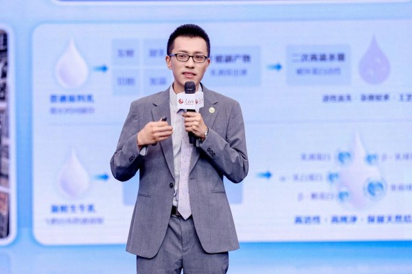 消化、吸收、免疫全面超越！飞鹤引领行业迈入“鲜奶粉时代”