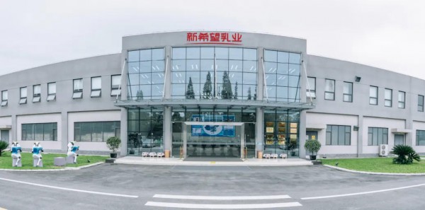 蒙牛重回700亿，超半数企业实现增长，33家乳企市值排行榜来了！