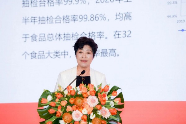 百年乳企典范！美素佳儿以“从牧场到餐桌”全程自控样本，塑造行业标杆！