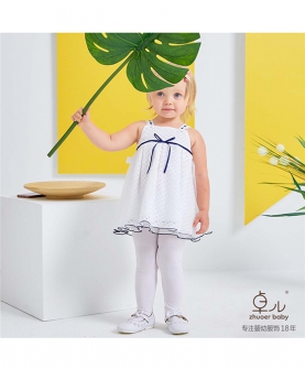 婴幼儿外出服